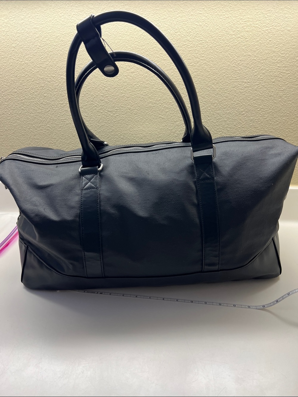 Lifetime Fitness Black Duffel Bag with Carry Handles - Picture 6 of 6